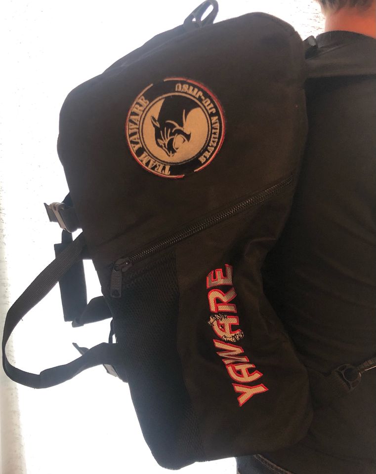 Yaware 2-in-1 backpack